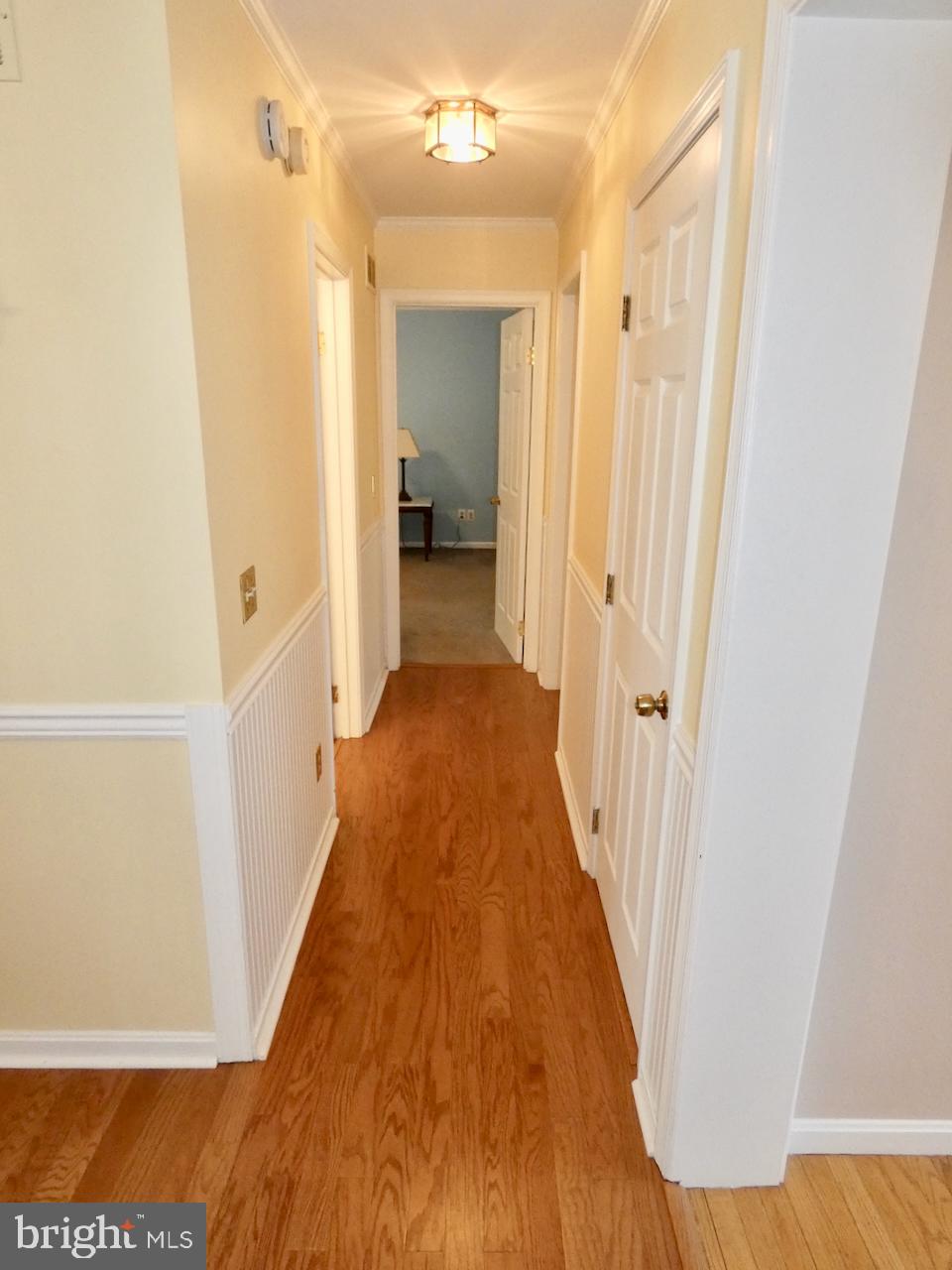 260 Clarks Corner Road New Castle, DE 19720 - Photo 24 of 85 Inviting hallway with warm wood floors.