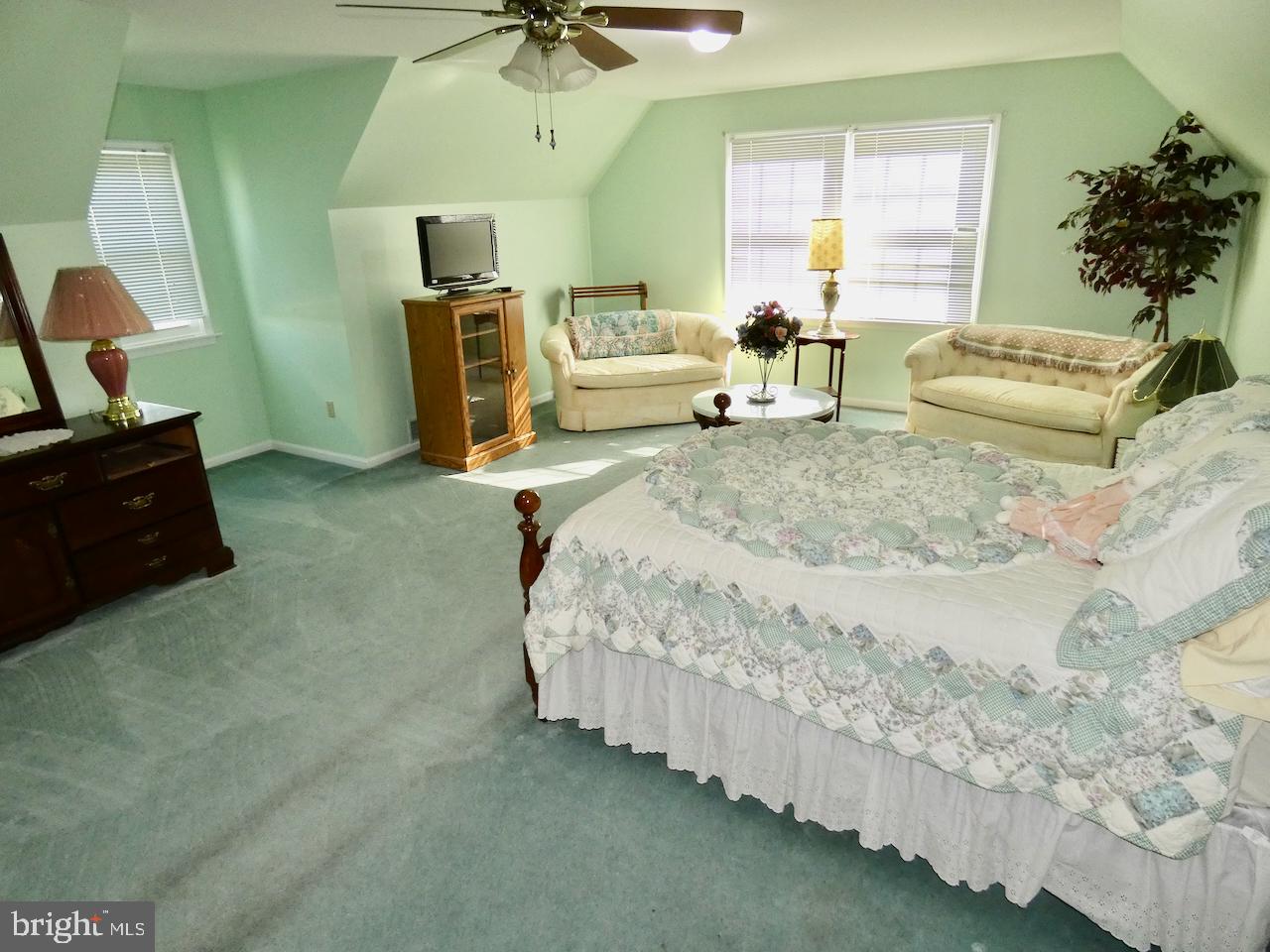 260 Clarks Corner Road New Castle, DE 19720 - Photo 43 of 85 Cozy attic retreat with soft hues.