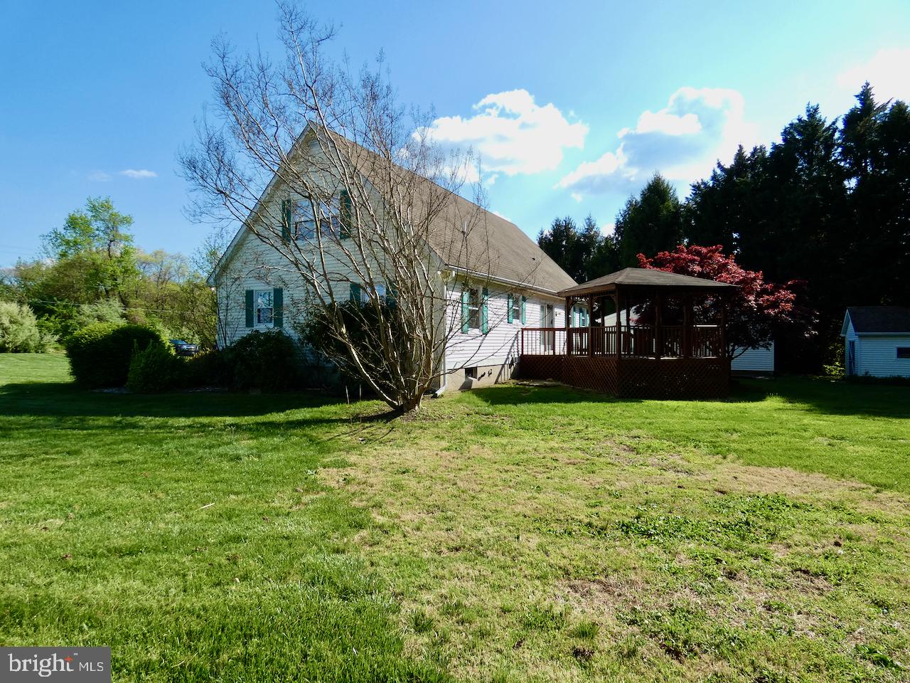 260 Clarks Corner Road New Castle, DE 19720 - Photo 74 of 85 Charming home with spacious yard.