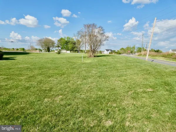 $525,000 | 260 Clarks Corner Road, New Castle, DE 19720