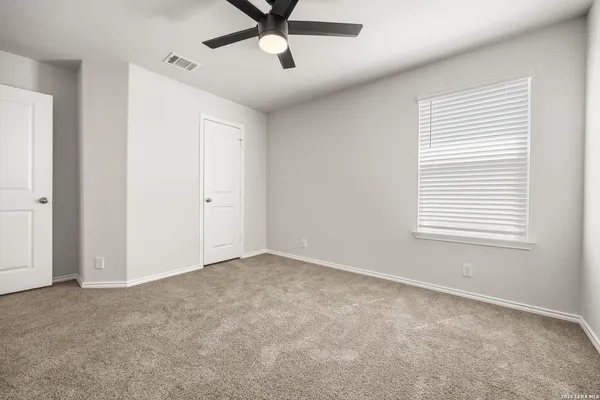 $1,950 | 6623 Whisper Pond, San Antonio, TX 78252