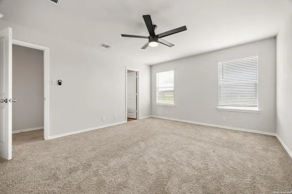 $1,950 | 6623 Whisper Pond, San Antonio, TX 78252