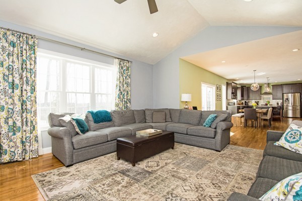 14 Forbes Road Hudson, MA 01749 - Photo 16 of 30 Gallery Image 16