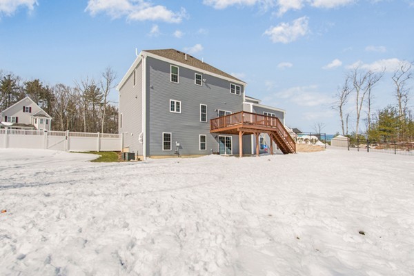 14 Forbes Road Hudson, MA 01749 - Photo 29 of 30 Gallery Image 29