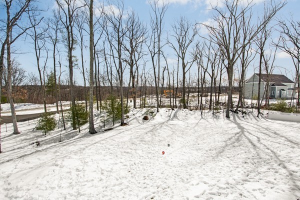 14 Forbes Road Hudson, MA 01749 - Photo 30 of 30 Gallery Image 30