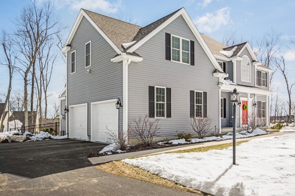 14 Forbes Road Hudson, MA 01749 - Photo 3 of 30 Gallery Image 3
