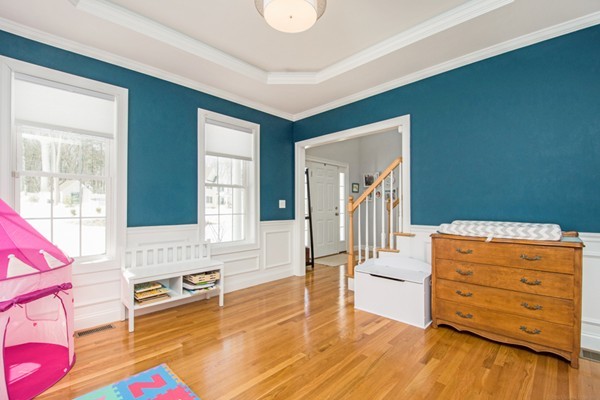 14 Forbes Road Hudson, MA 01749 - Photo 8 of 30 Gallery Image 8
