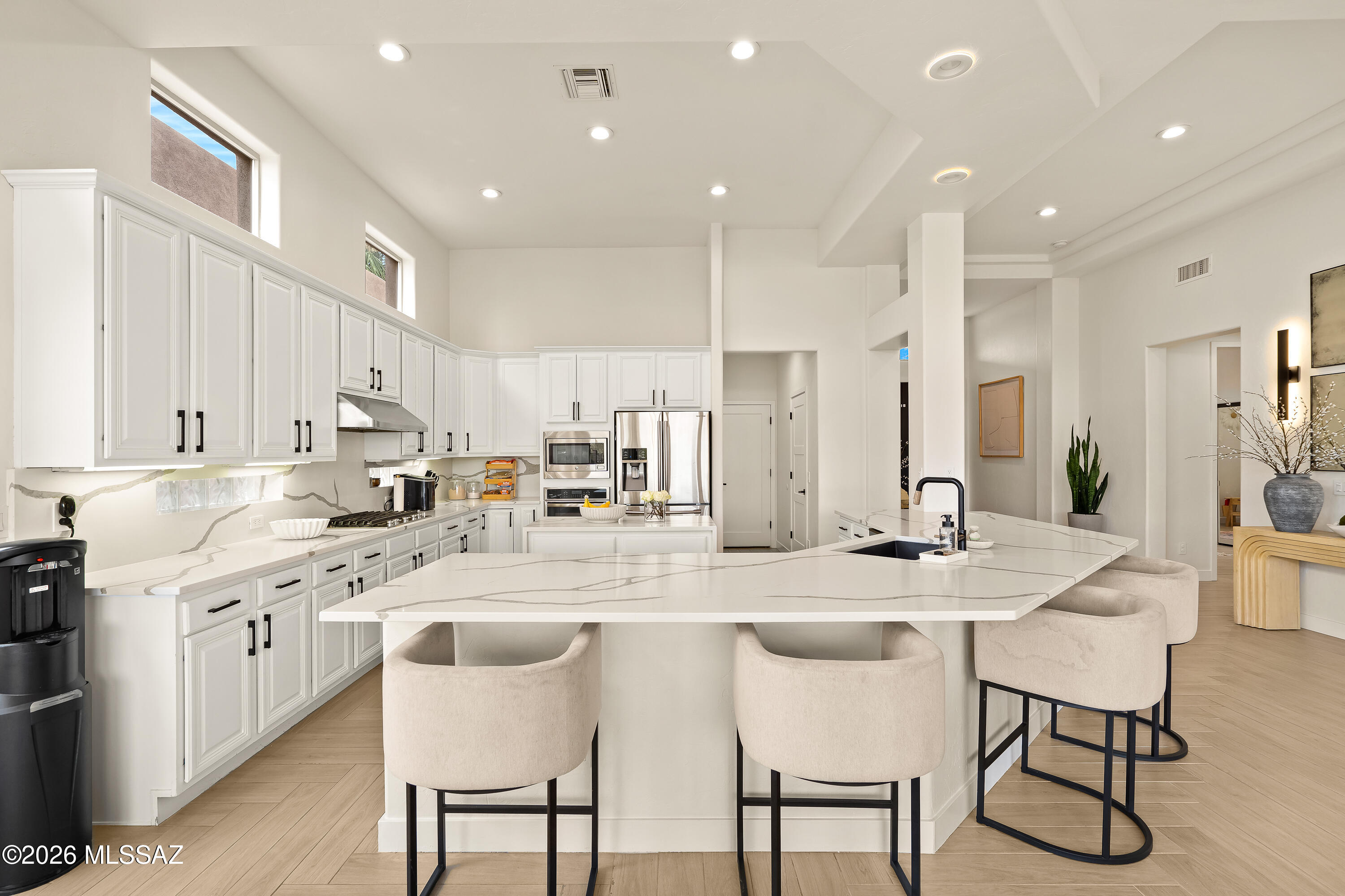 4947 North Bonita Ridge Avenue Tucson, AZ 85750 - Photo 17 of 44 kitchen