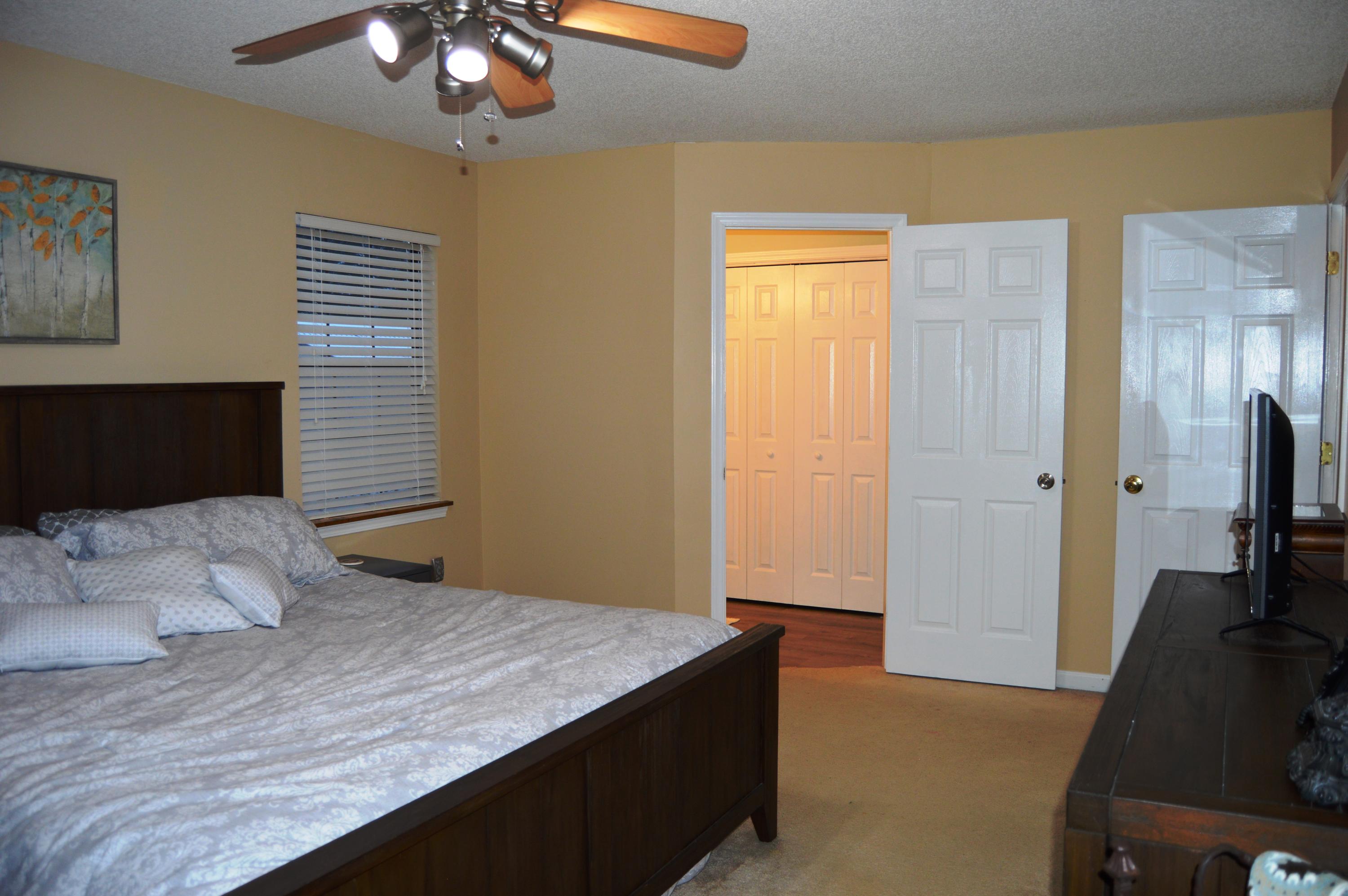 356 Andy Cole Road Bluff City, TN 37618 - Photo 9 of 21 DSC_1308
