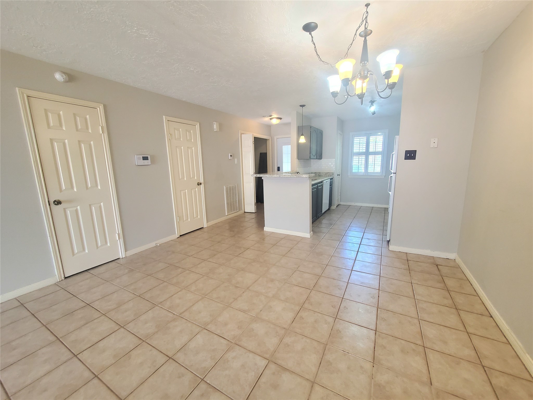 2030 Plantation Drive, Unit B2 Conroe, TX 77301 - Photo 5 of 20 a view of a livingroom with a furniture
