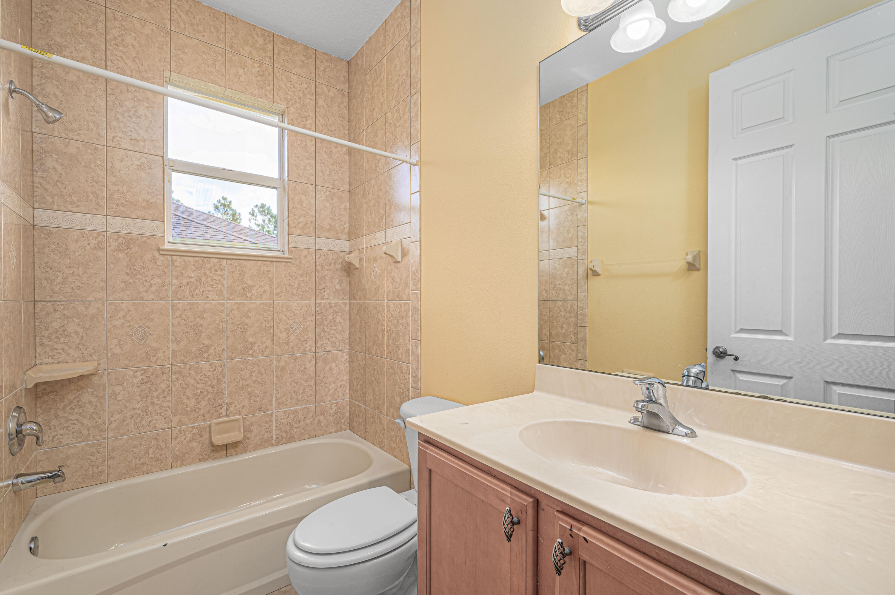 2385 Southwest Salmon Road Port St. Lucie, FL 34953 - Photo 19 of 25 2385 SW Salmon Rd - Full - 18