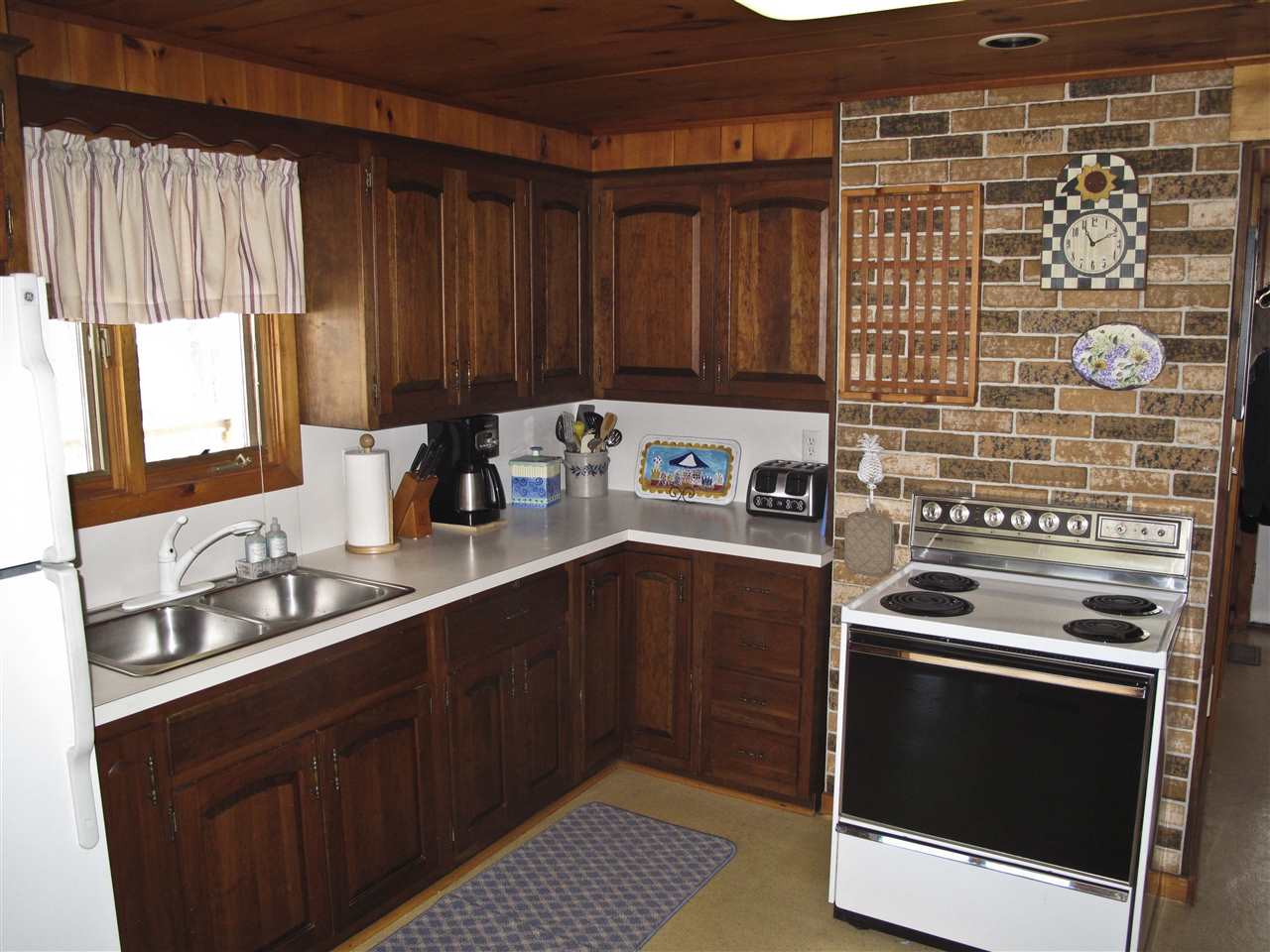 75 Fernville Road Leicester, VT 05733 - Photo 8 of 24 Gallery Image 8