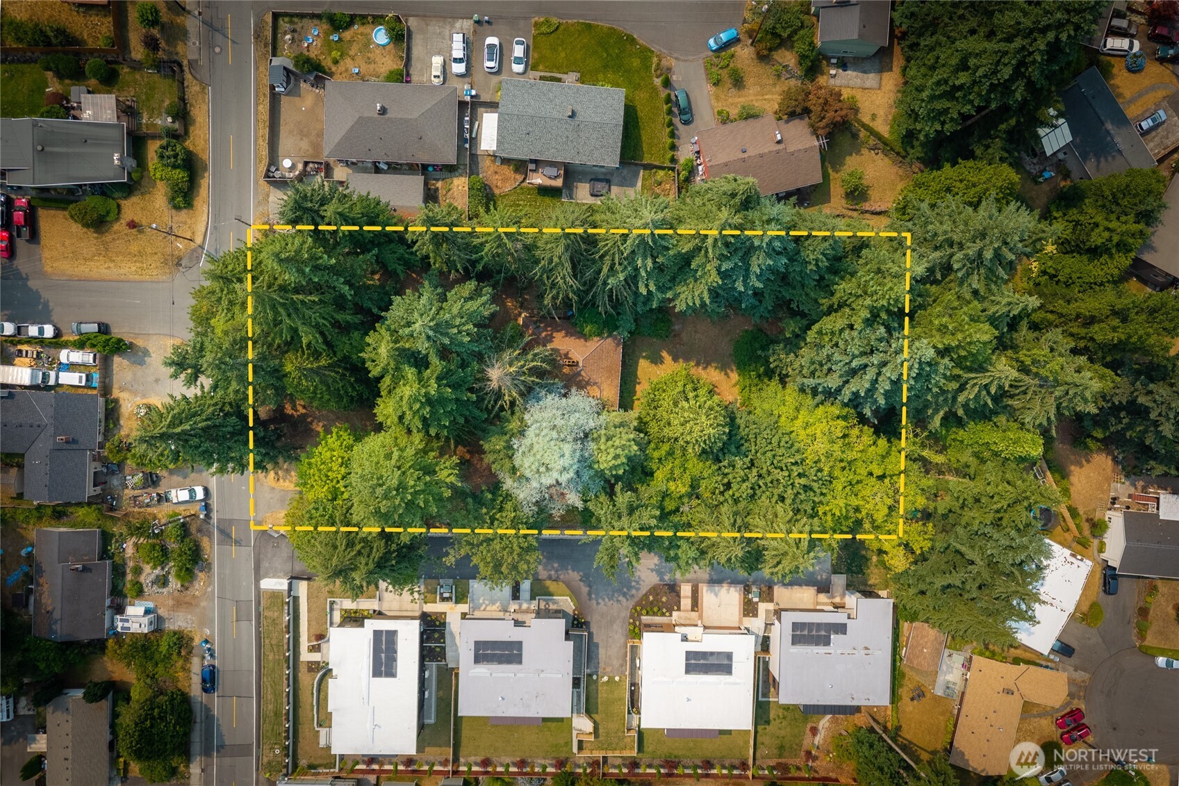 7915 240th Street Southwest Edmonds, WA 98026 - Photo 5 of 5 Gallery Image 5