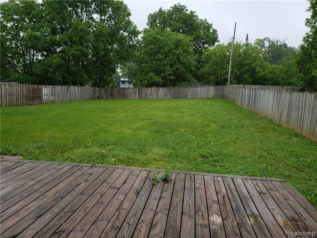 3051 York Road Rochester Hills, MI 48309 - Photo 2 of 18