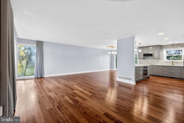 634 Linton Road Huntingdon Valley, PA 19006 - Photo 3 of 64