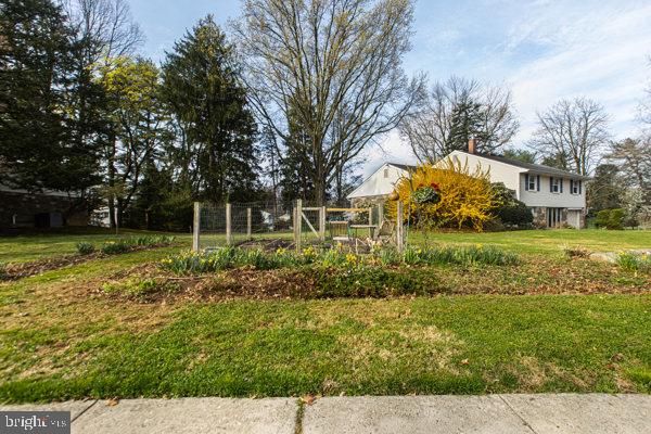 634 Linton Road Huntingdon Valley, PA 19006 - Photo 47 of 64