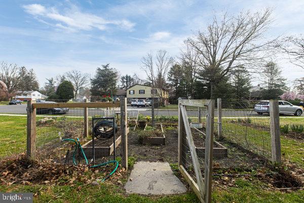 634 Linton Road Huntingdon Valley, PA 19006 - Photo 48 of 64