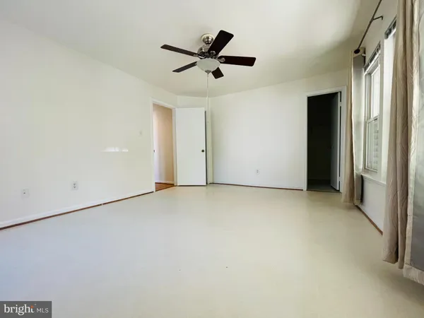 $2,300 | 7715 Lafayette Forest Drive, Unit 101, Annandale, VA 22003