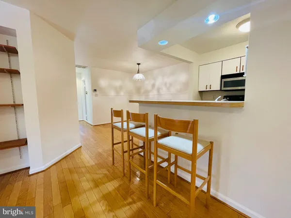 $2,300 | 7715 Lafayette Forest Drive, Unit 101, Annandale, VA 22003