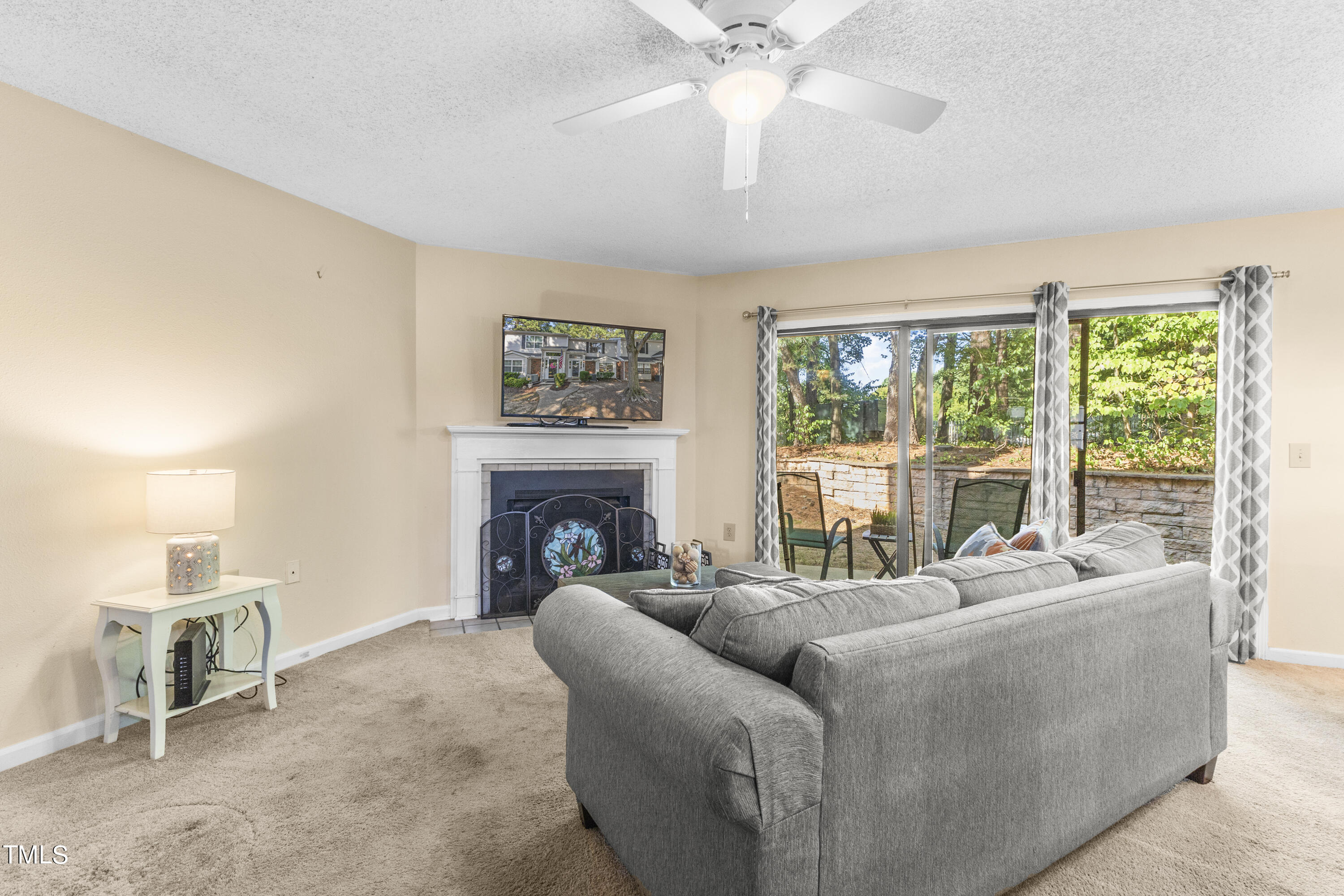 7927 Falcon Rest Circle Raleigh, NC 27615 - Photo 15 of 50 15-202406257927 Falcon Rest Cir015