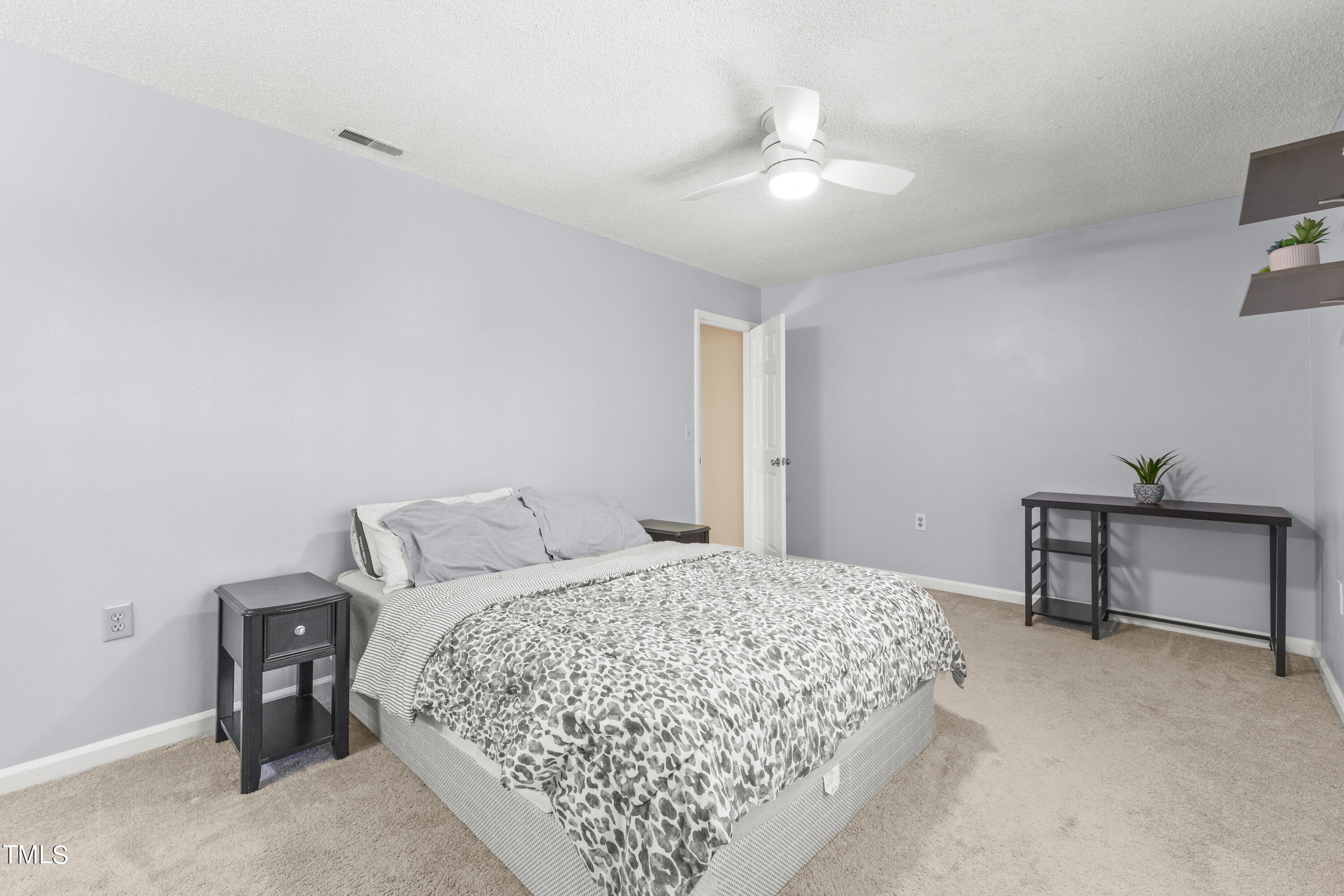 7927 Falcon Rest Circle Raleigh, NC 27615 - Photo 36 of 50 36-202406257927 Falcon Rest Cir036