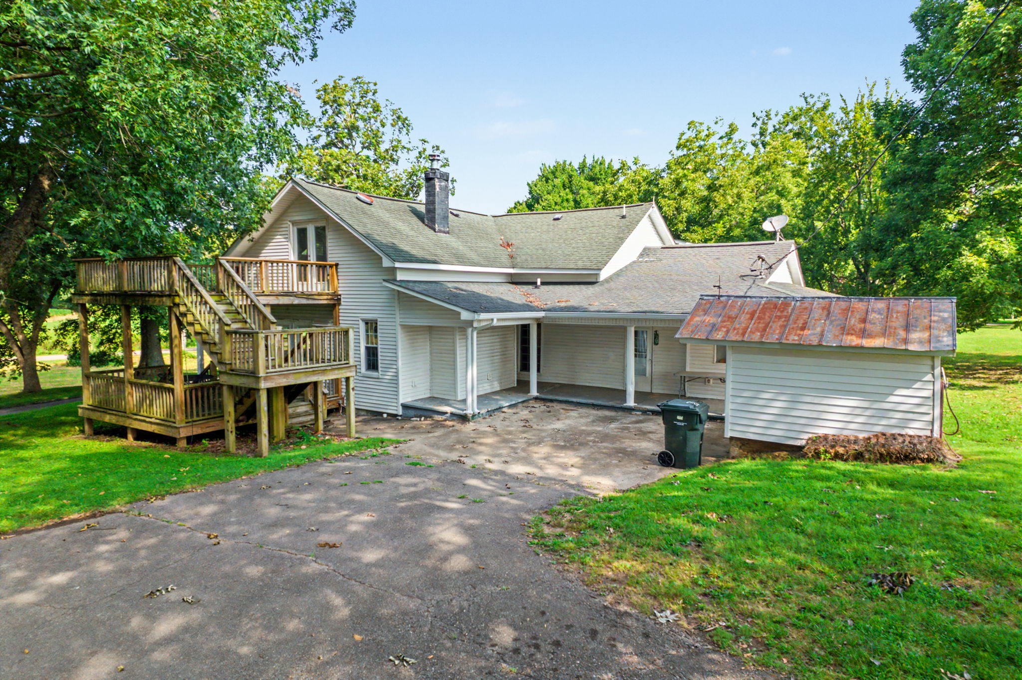 1075 OLd State Rte 76 Henry, TN 38231 - Photo 3 of 83 Gallery Image 3