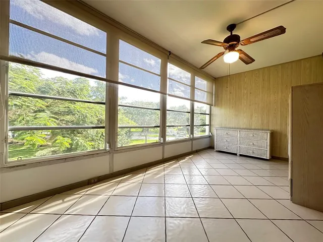 $94,900 | 3006 Cambridge A, Unit 3006, Deerfield Beach, FL 33442