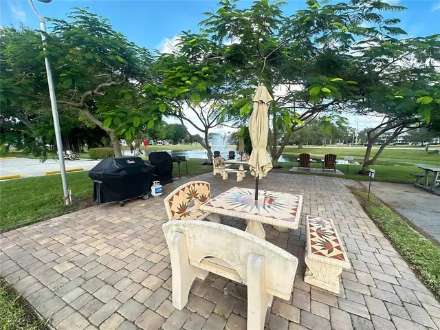 $94,900 | 3006 Cambridge A, Unit 3006, Deerfield Beach, FL 33442