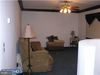 382 Sharon Road Hightstown, NJ 08520 - Photo 4 of 9