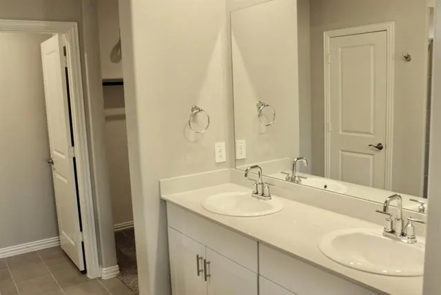 $2,550 | 10421 Potawatomi Bend, Fort Worth, TX 76179