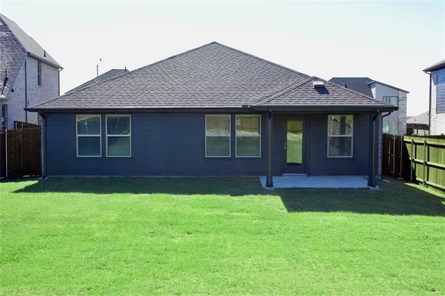 $2,550 | 10421 Potawatomi Bend, Fort Worth, TX 76179