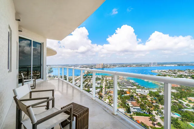 $18,000 | 2700 North Ocean Drive, Unit PH3B, Singer Island, FL 33404