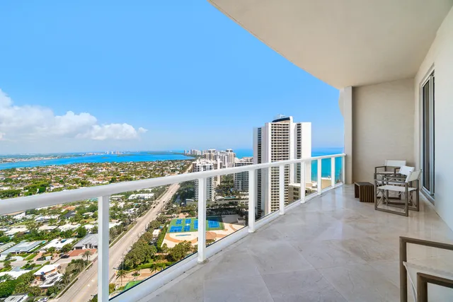 $18,000 | 2700 North Ocean Drive, Unit PH3B, Singer Island, FL 33404