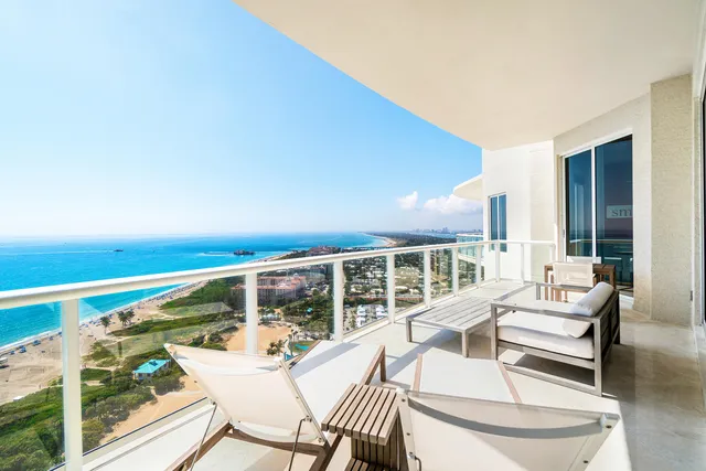 $18,000 | 2700 North Ocean Drive, Unit PH3B, Singer Island, FL 33404