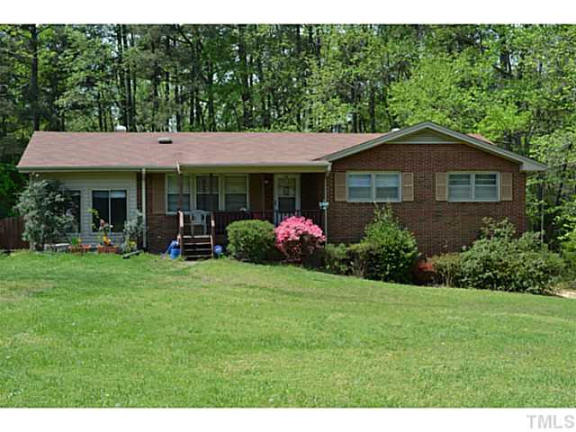 901 Arvin Road Durham, NC 27704 - Photo 2 of 24 Photo 2
