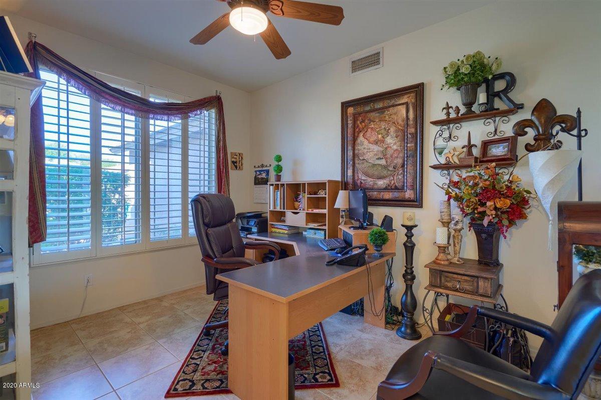 4415 East Rowel Road Phoenix, AZ 85050 - Photo 14 of 22 Den/Office