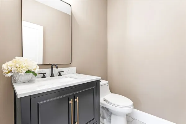 $2,950,000 | 140 South Pier Road, Narragansett, RI 02882