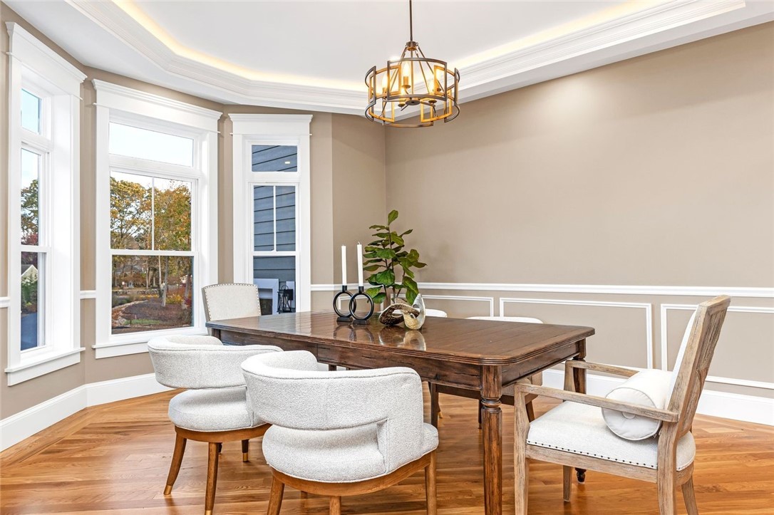 140 South Pier Road Narragansett, RI 02882 - Photo 13 of 40