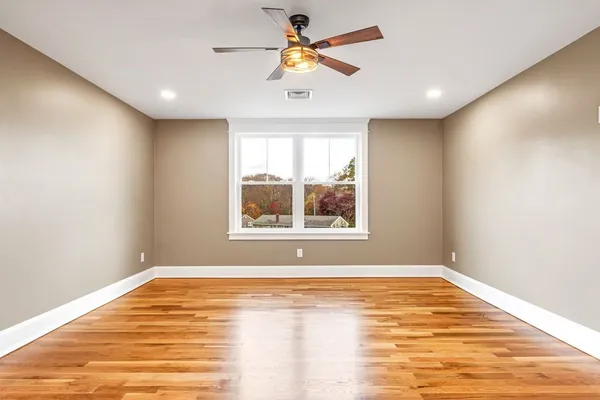 $2,950,000 | 140 South Pier Road, Narragansett, RI 02882