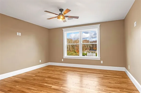 $2,950,000 | 140 South Pier Road, Narragansett, RI 02882