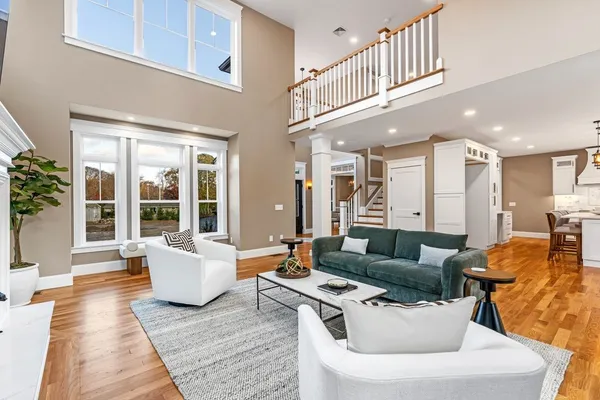 $2,950,000 | 140 South Pier Road, Narragansett, RI 02882