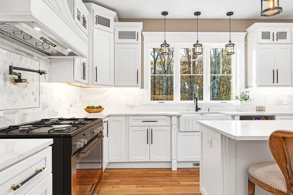 $2,950,000 | 140 South Pier Road, Narragansett, RI 02882