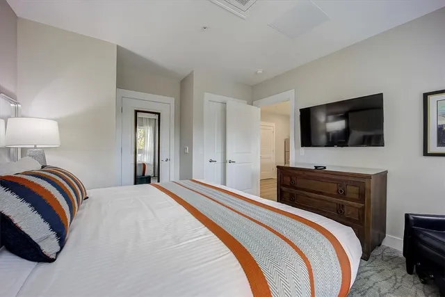 $599,000 | 13500 Clemson Boulevard, Unit 2210, Seneca, SC 29678