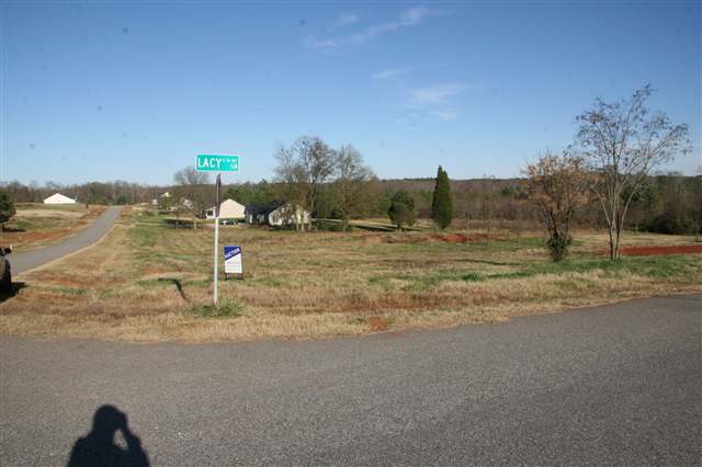 104-106 Stanmoore Drive Anderson, SC 29621 - Photo 3 of 4 Gallery Image 3
