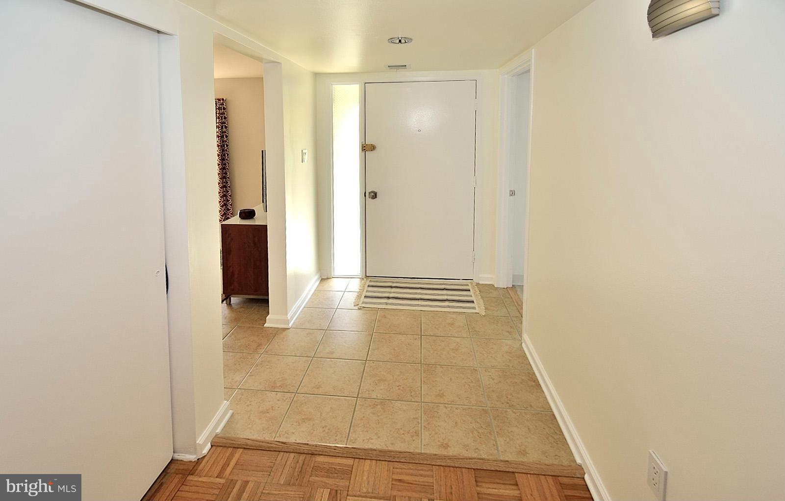 11788 Indian Ridge Road Reston, VA 20191 - Photo 3 of 30 Interior (General)