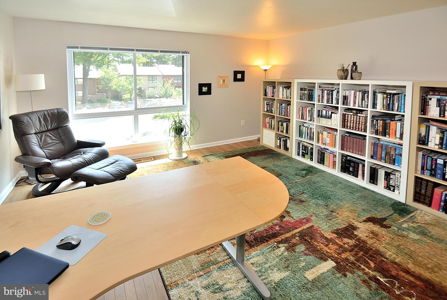 11788 Indian Ridge Road Reston, VA 20191 - Photo 22 of 30 Bedroom