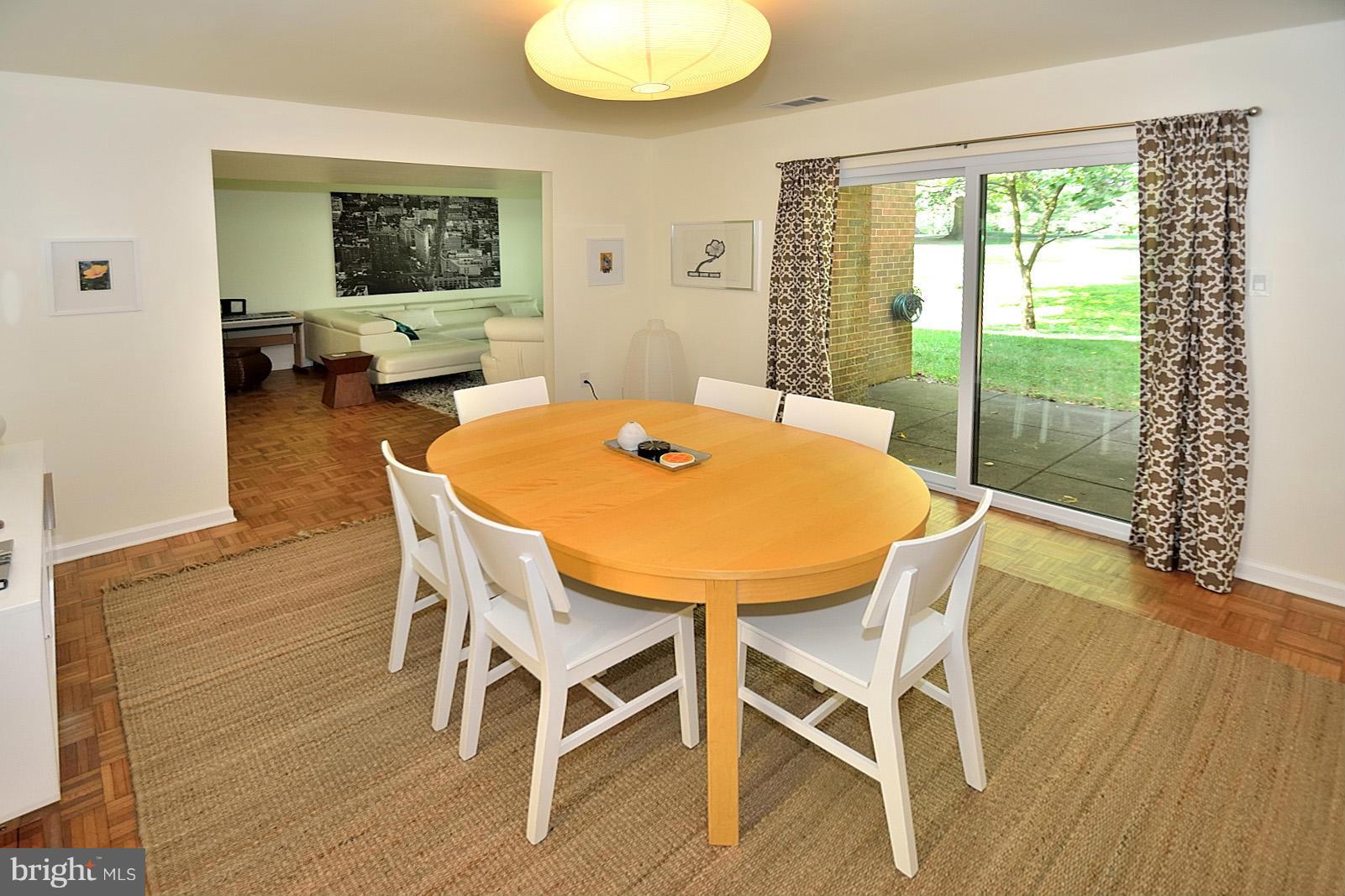 11788 Indian Ridge Road Reston, VA 20191 - Photo 7 of 30 Dining Room