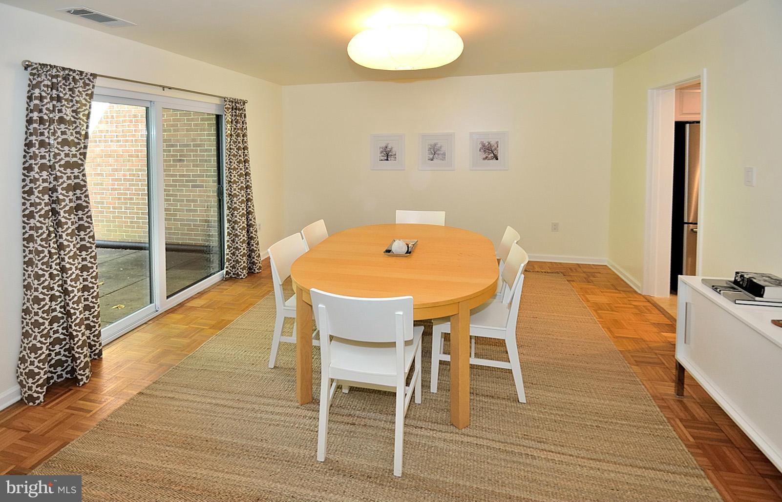 11788 Indian Ridge Road Reston, VA 20191 - Photo 8 of 30 Dining Room