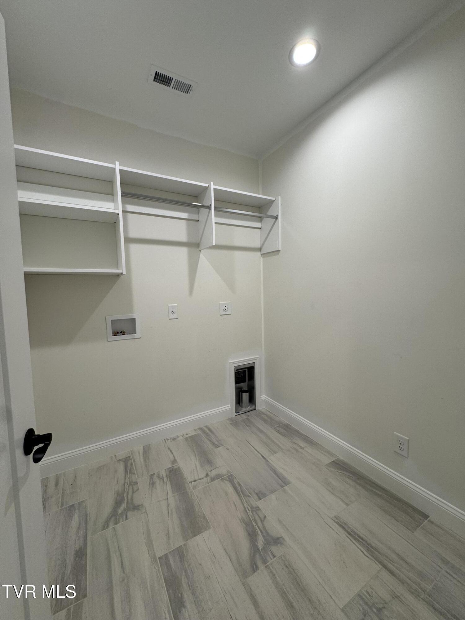 1196 Hawley Road Blountville, TN 37617 - Photo 17 of 24 IMG_2192