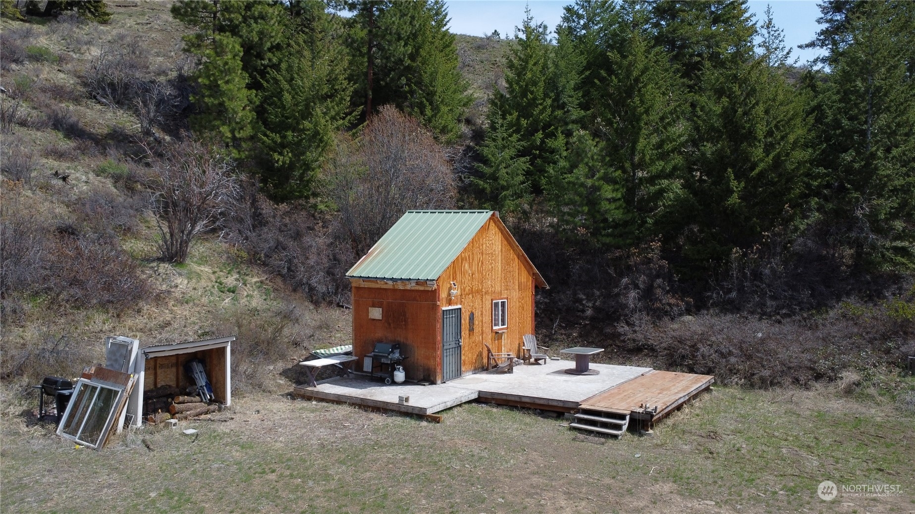 20651 Manastash Road Thorp, WA 98946 - Photo 3 of 25 Gallery Image 3